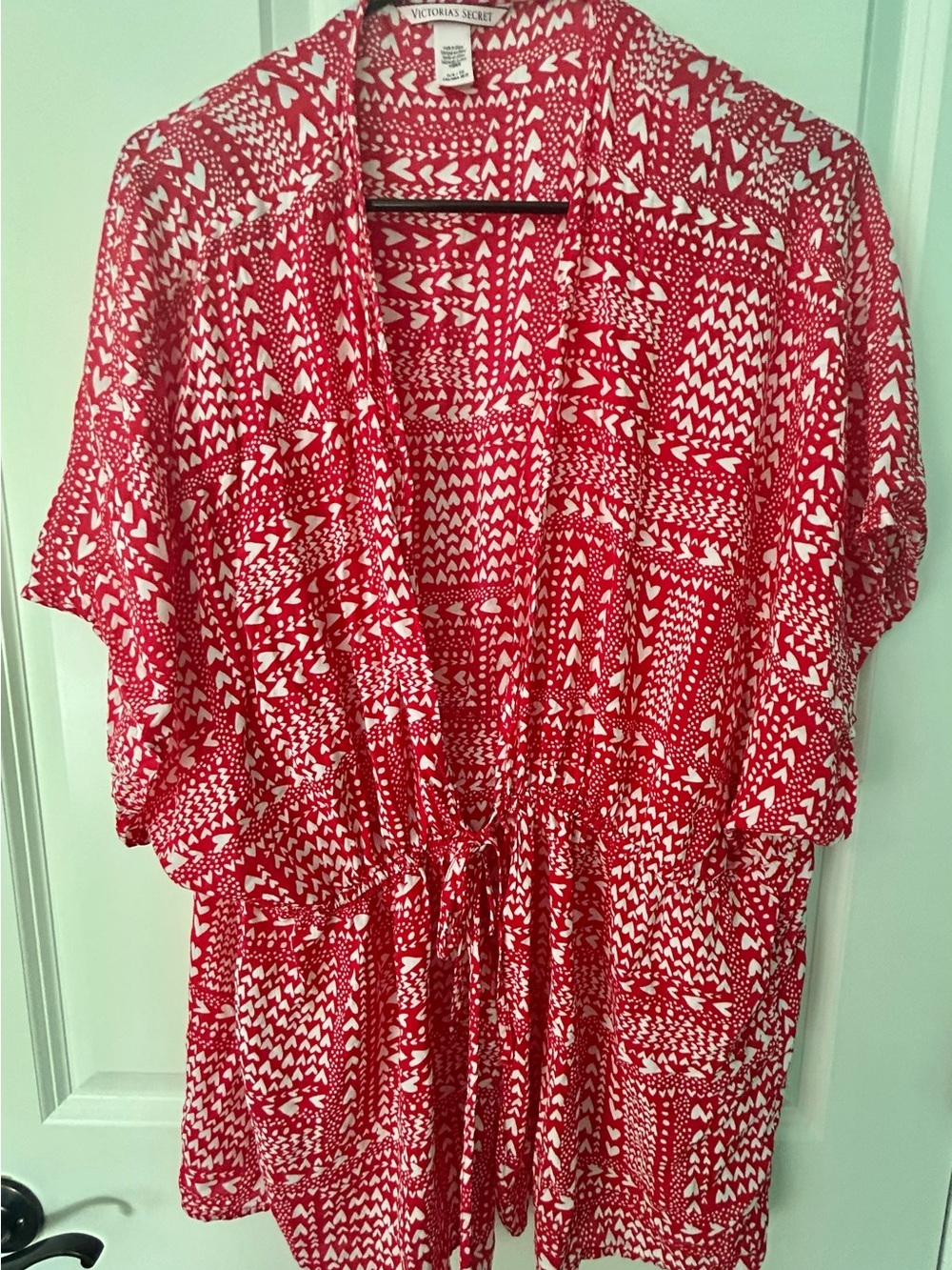Victoria's Secret Red and White Heart Printed Short Kimono Robe